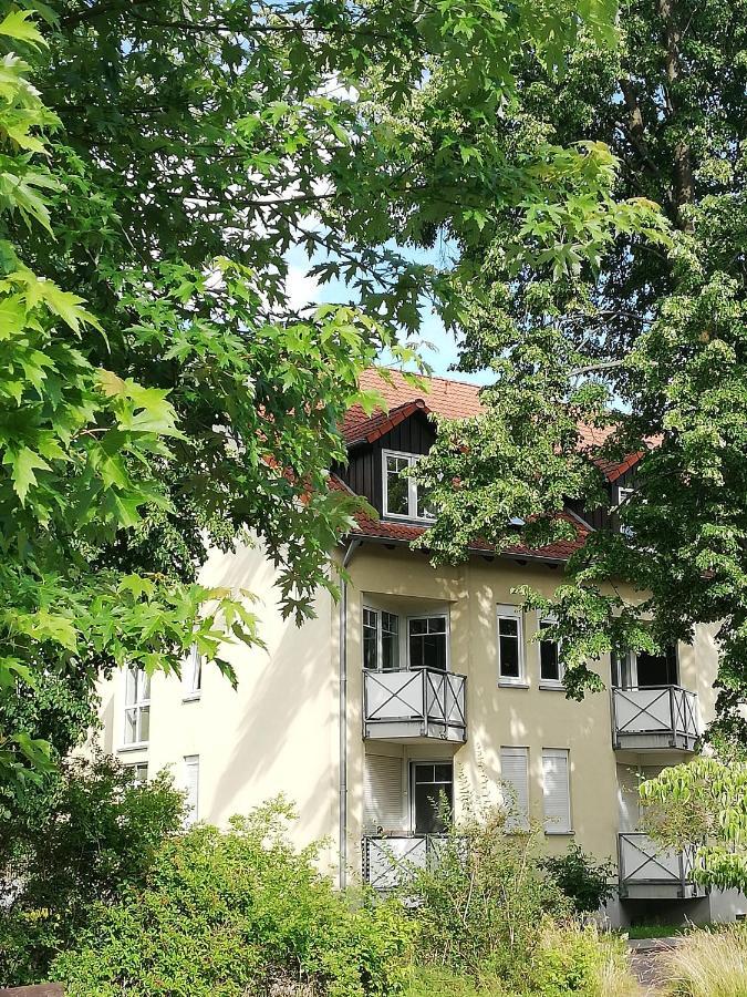 Ferienwohnung Am Kurpark Bad Klosterlausnitz Exterior foto